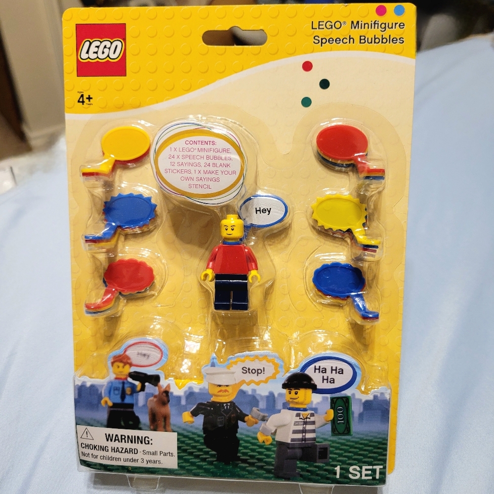 LEGO Minifigure Speech Bubbles With Minifig NEW Sealed Package 2012 KP008 RARE